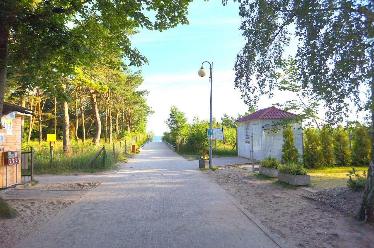 Апартаменти Porta Mare No12 - Przy Samej Plazy Z Widokiem Na Morze Дзівнувек Екстер'єр фото